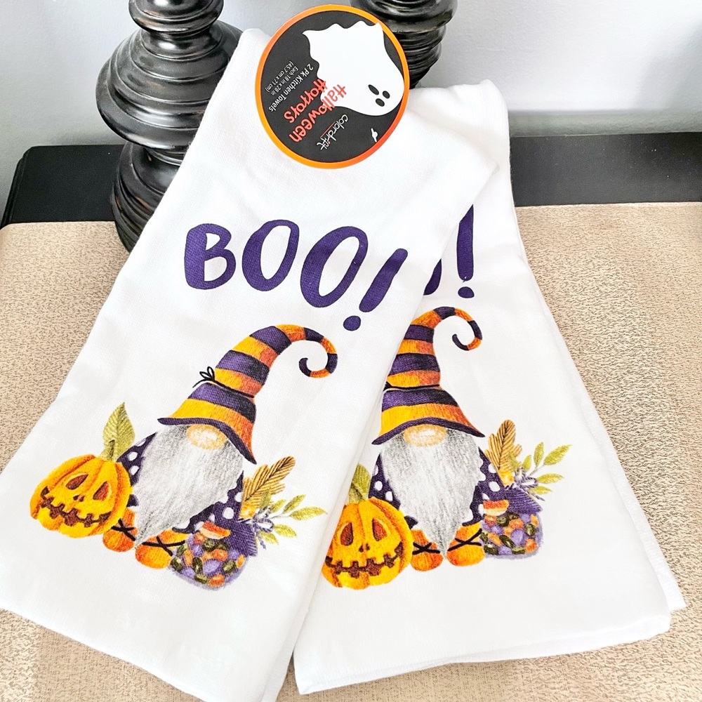 🆕Set of 2 BOO! GNOME Kitchen Towels